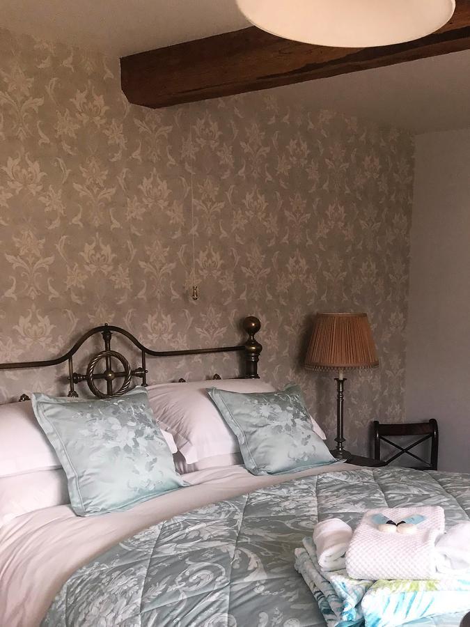 Bed and Breakfast Eagle House Eccleshall Экстерьер фото